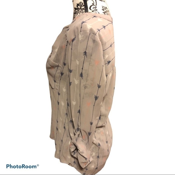 Maurices Gray arrow print sheer top - Picture 5 of 10